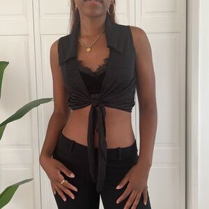 Sleeveless Open Tie Front Top